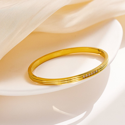 Brachten aanin lagen de Gouden het Manchetarmbanden van Sakytalboho het Stapelbare Open Manchet van het Armband Vastgestelde Bergkristal
