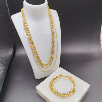 Nieuwe aankomst Trendy High Polish nieuwste gouden kleur roestvrij staal oorbel, halsketting, armband sets voor dame